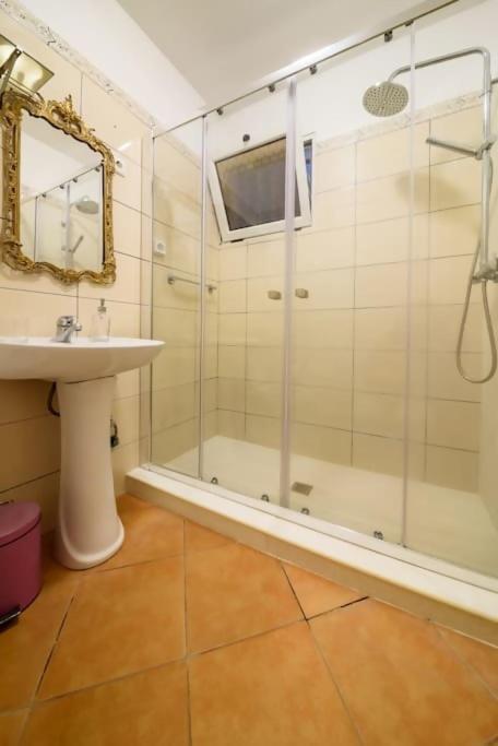 Casa Alves By Mth Casa de Férias Machico (Madeira)